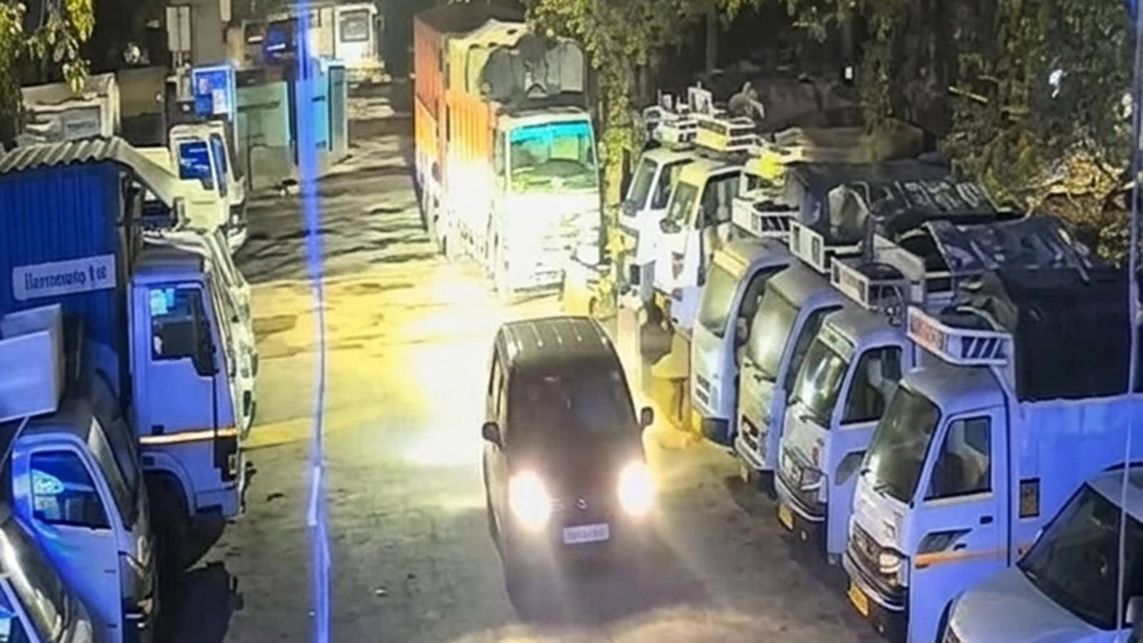 Attack at tempo stand in West Delhi: Security guard run over by SUV twice after driver thrashes him, dies | Delhi News