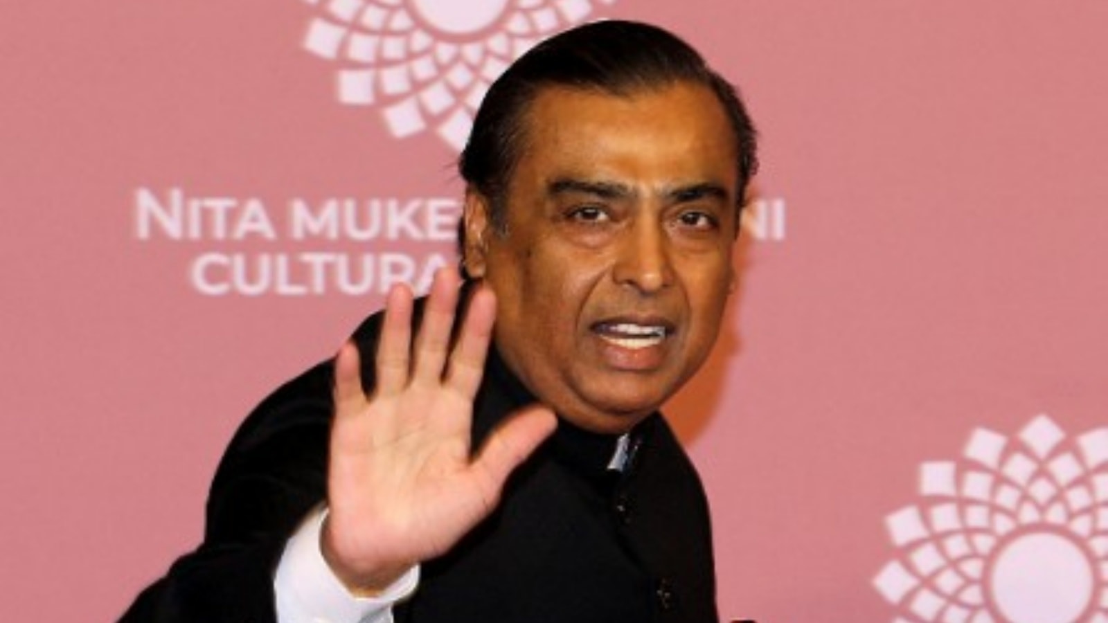 Outlook for oil remains extremely vulnerable to geopolitical risks: Reliance Industries Ltd | Business News