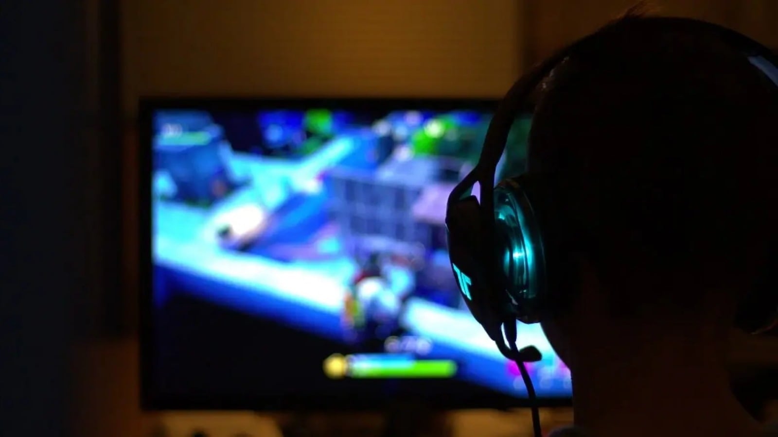 Supreme Court upholds 28 per cent retrospective tax on online gaming | Business News