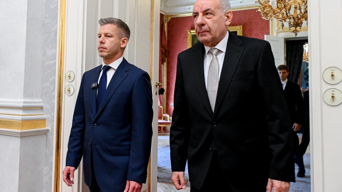 Hungarian President rejects resignation pressure from PM Magyar