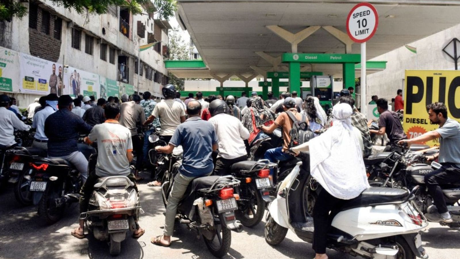 Petrol price up by Rs 2.61, diesel by Rs 2.71, fourth increase in less than 2 weeks | Business News