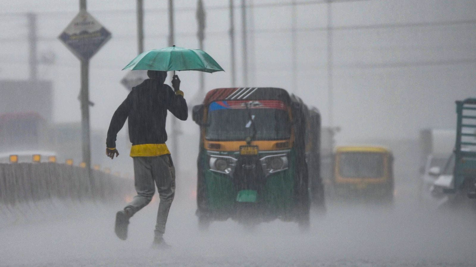 IMD forecasts rain in peninsular, Northeast India; thundersqualls likely to hit multiple states | India News