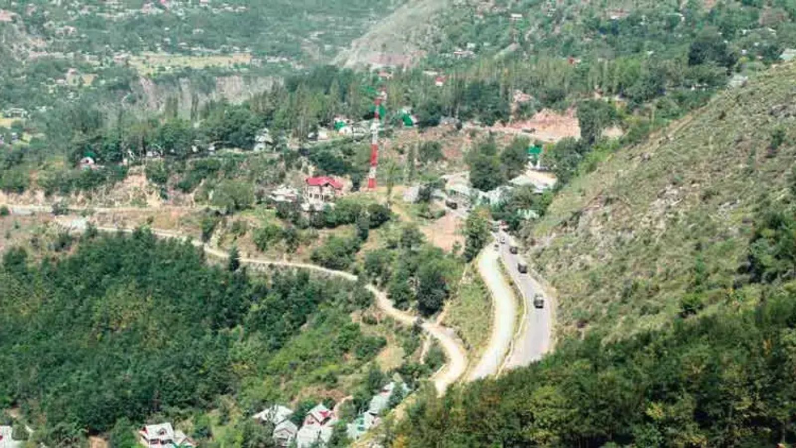 Marathon through meadows: Baramulla’s rural run draws 1,000 participants | India News