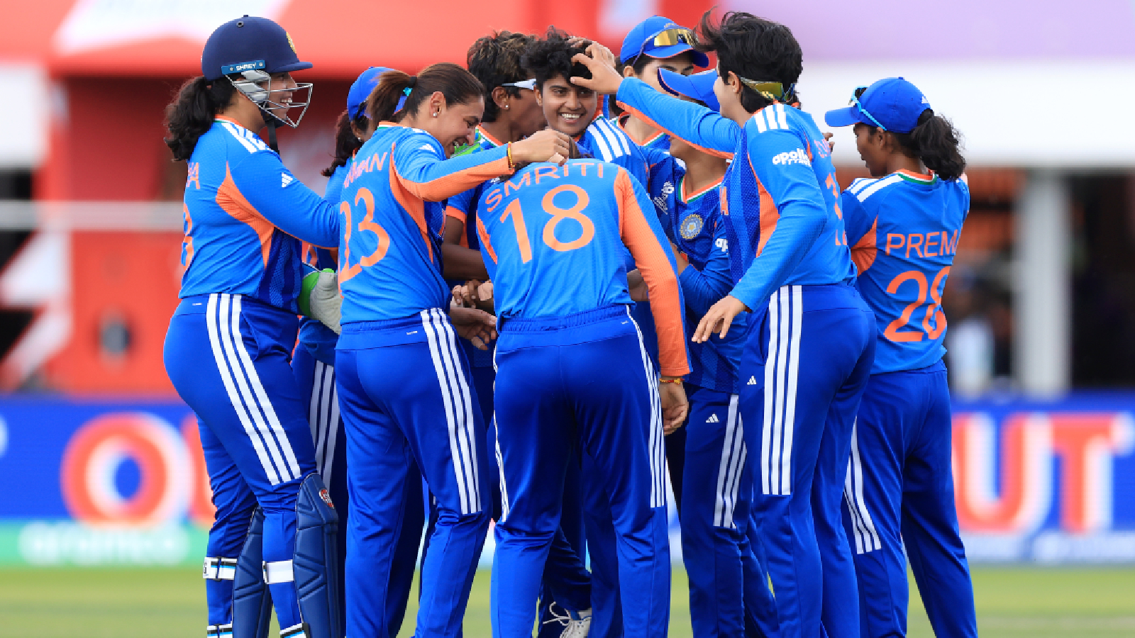 Marizanne Kapp takes South Africa to famous win as India’s semifinal hopes hit