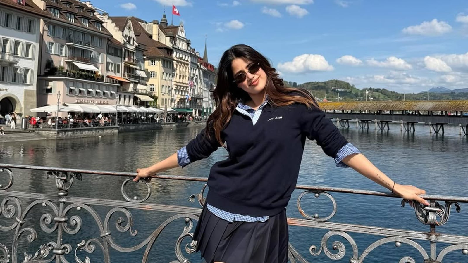 Dermatologist decodes Janhvi Kapoor’s current skincare routine