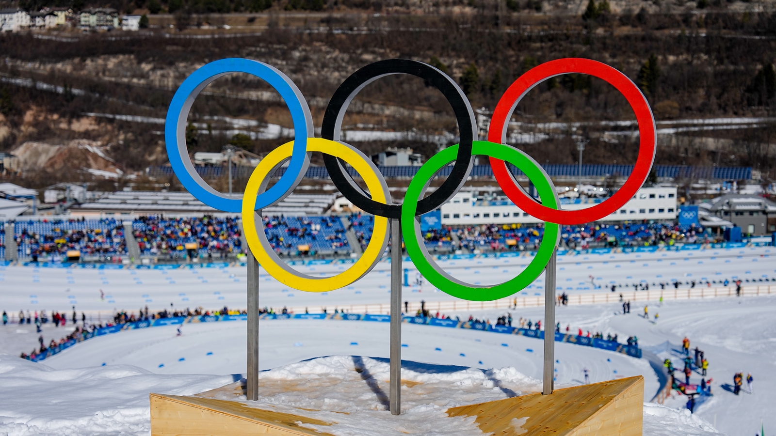 IOC to pay athletes competing at Olympics, ends 130-year tradition | Sports News