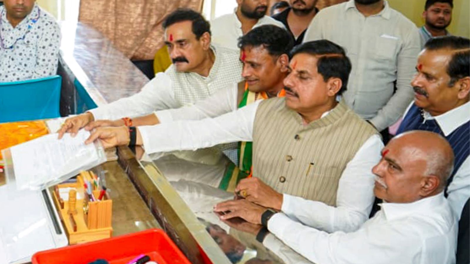 In emotional speech after supporters’ protest, Narottam Mishra backs BJP’s Datia candidate | India News