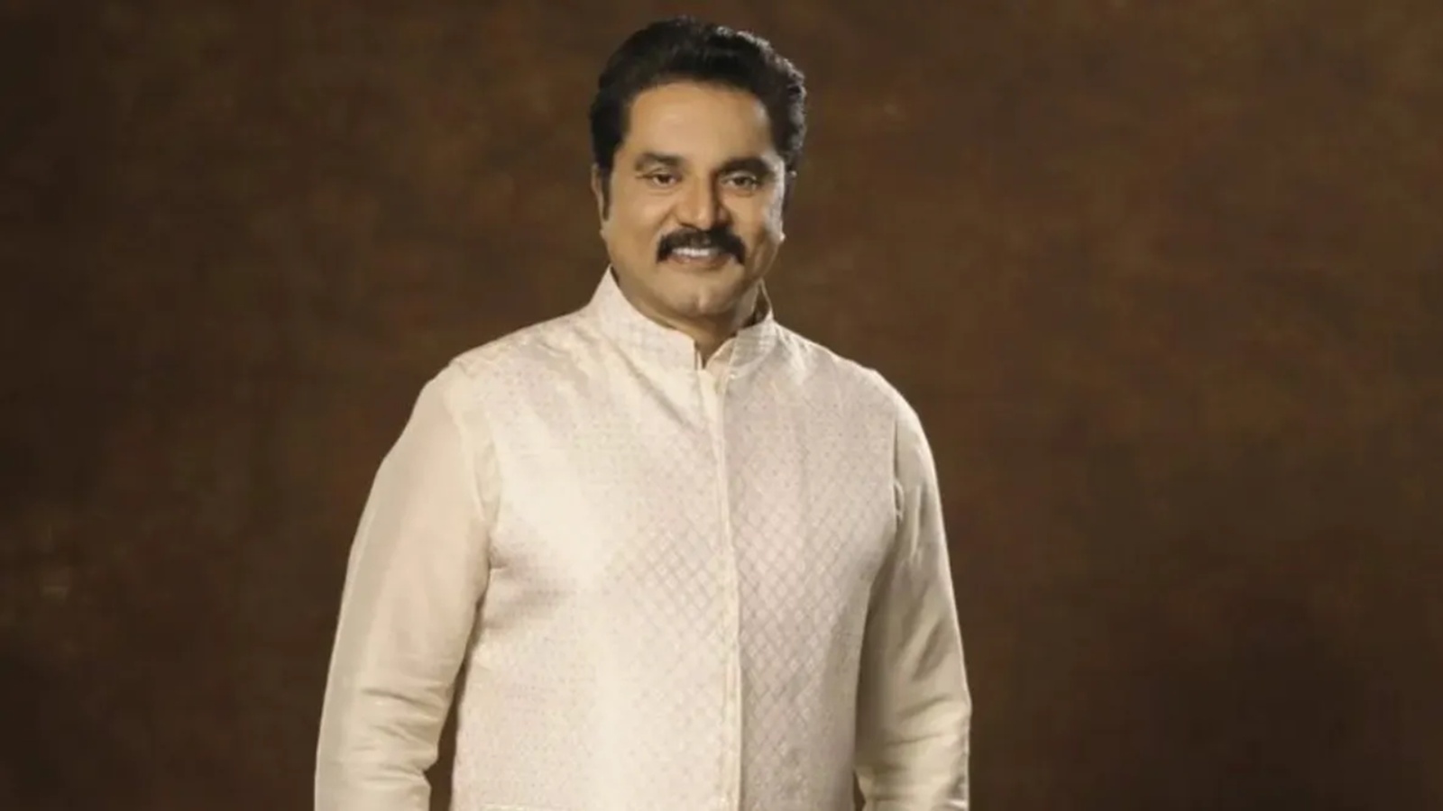 Sarathkumar, 71, Swears by Fasting for Rapid Weight Loss