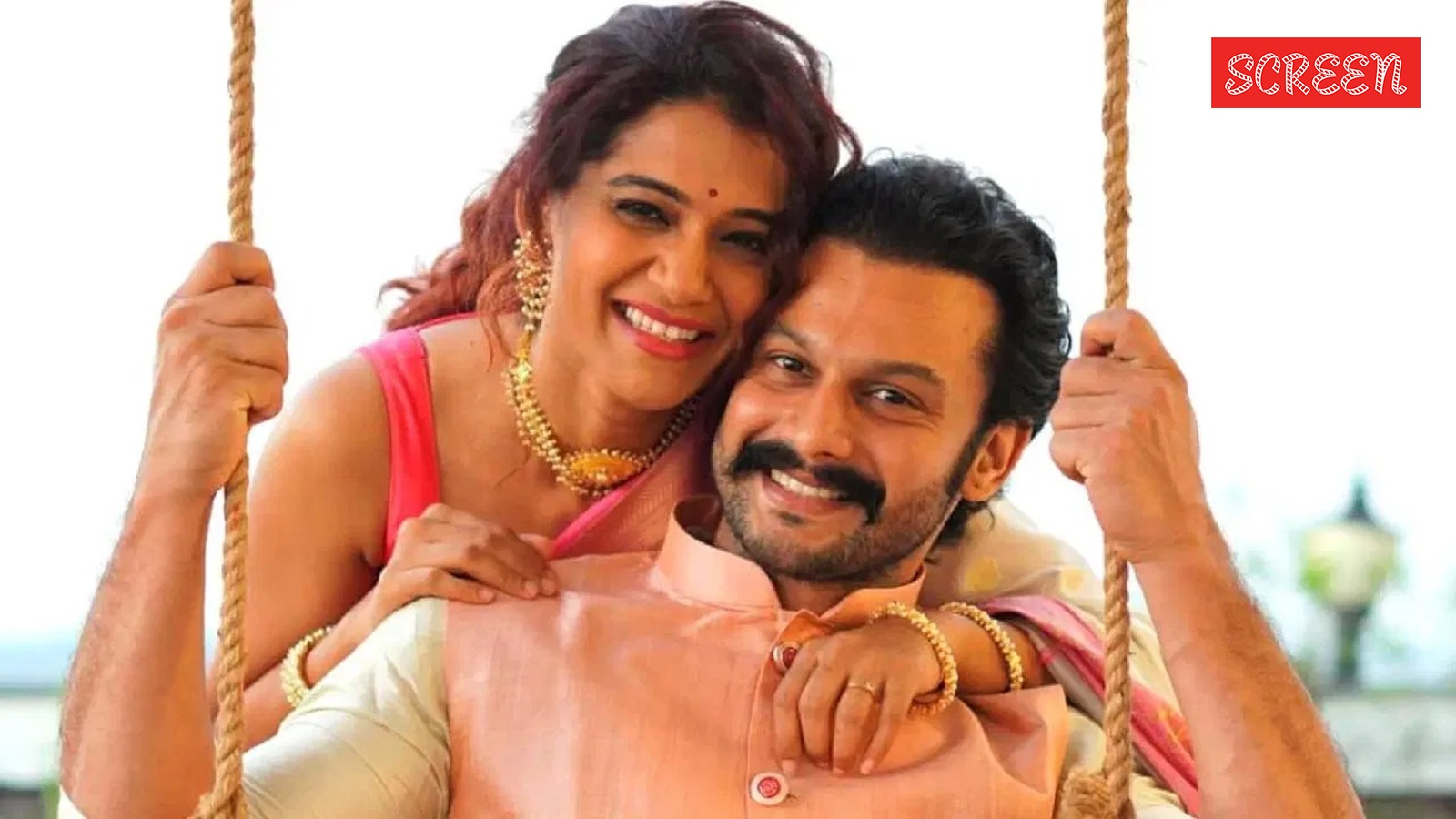 Ramayana actor Addinath Kothare and Urmila Kanetkar part ways after 15 years of marriage | Bollywood News