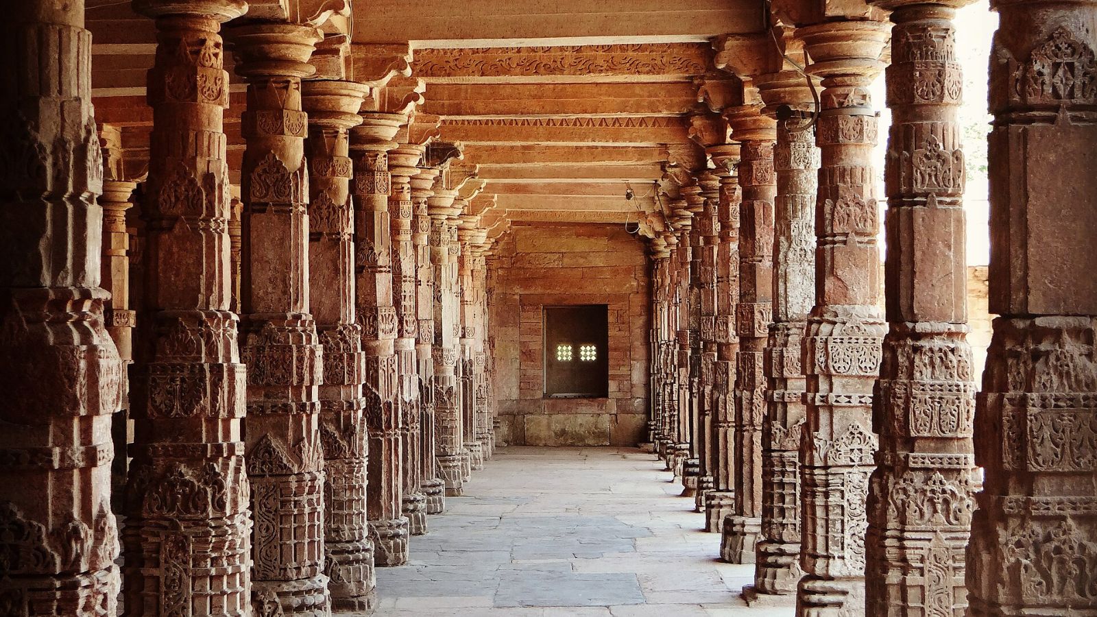 Madhya Pradesh assures Supreme Court of namaz site closer to disputed Bhojshala complex | Legal News