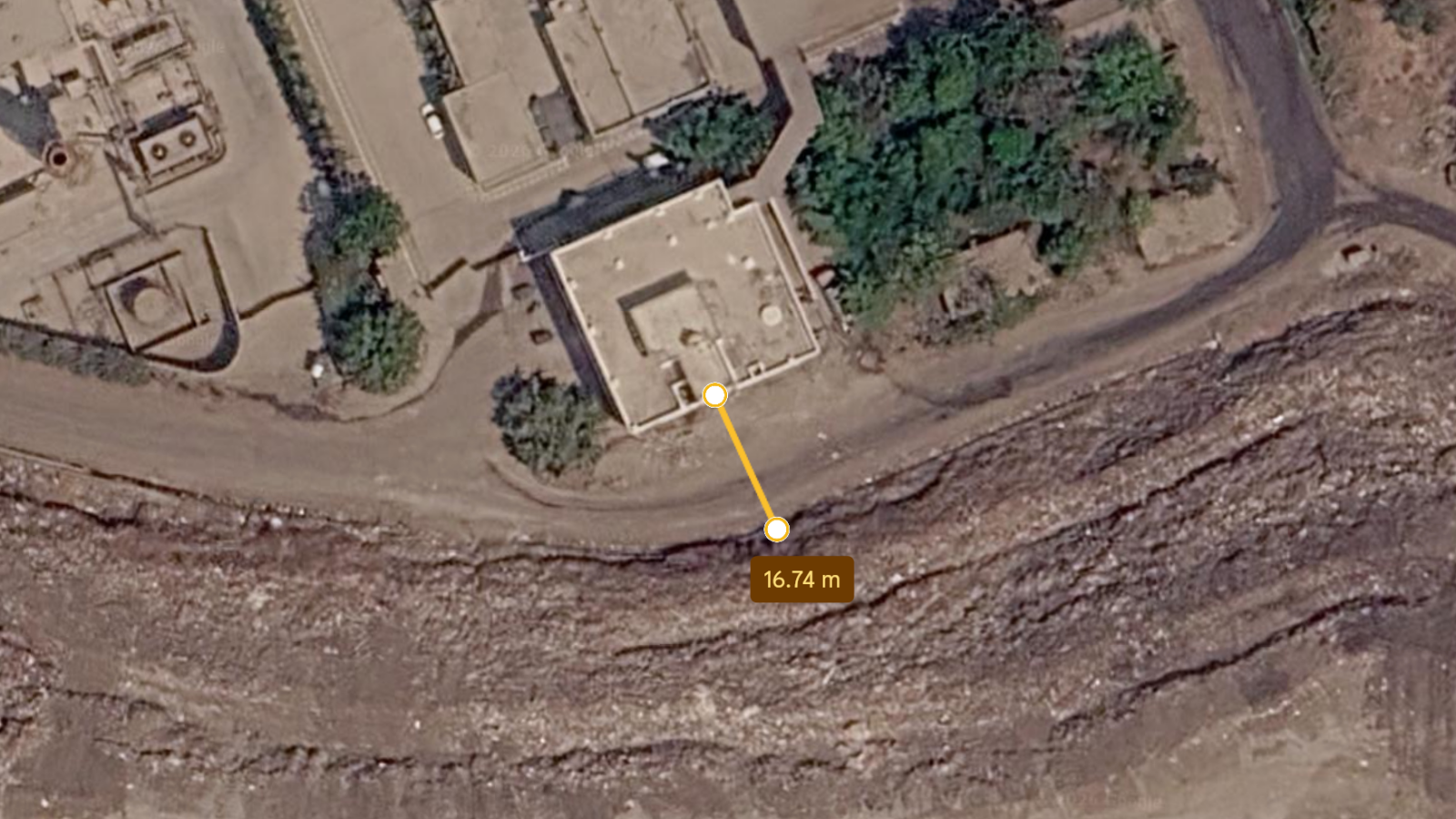 Pune landslide: Satellite image shows office to garbage mound distance was 16 metres and not 30 | Pune News