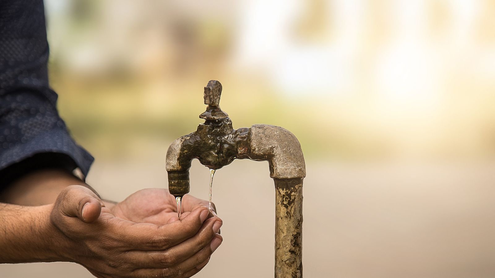 Water crisis grips New Sunny Enclave; RWA urges SDM to install three approved tubewells | Chandigarh News