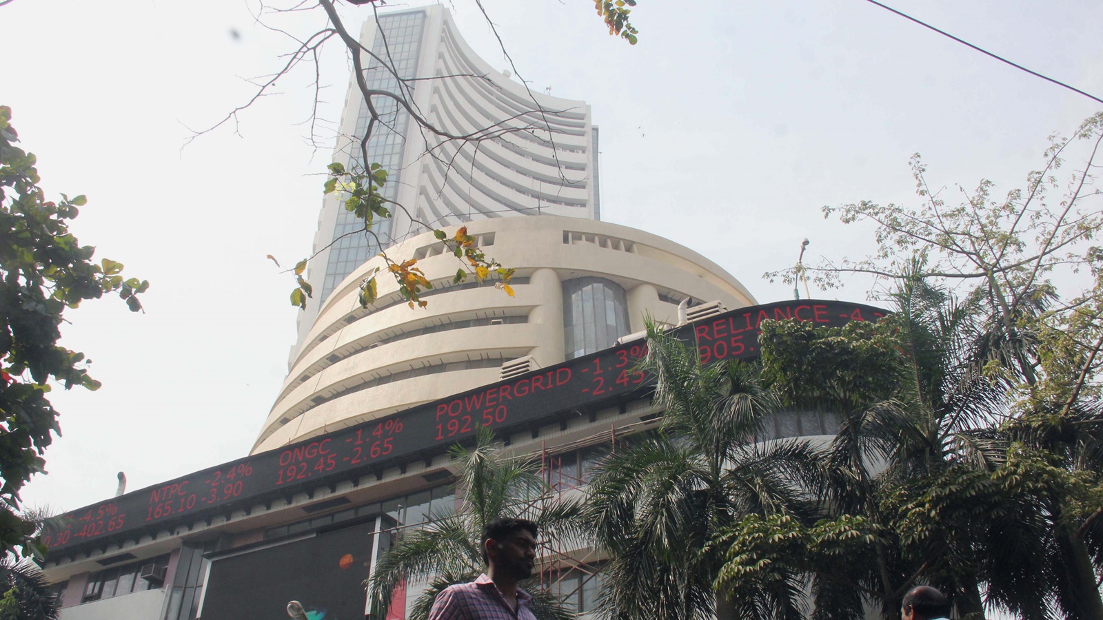 Stock market today: Sensex, Nifty open marginally higher; HCL Tech, Maruti, M&M among top gainers | Business News