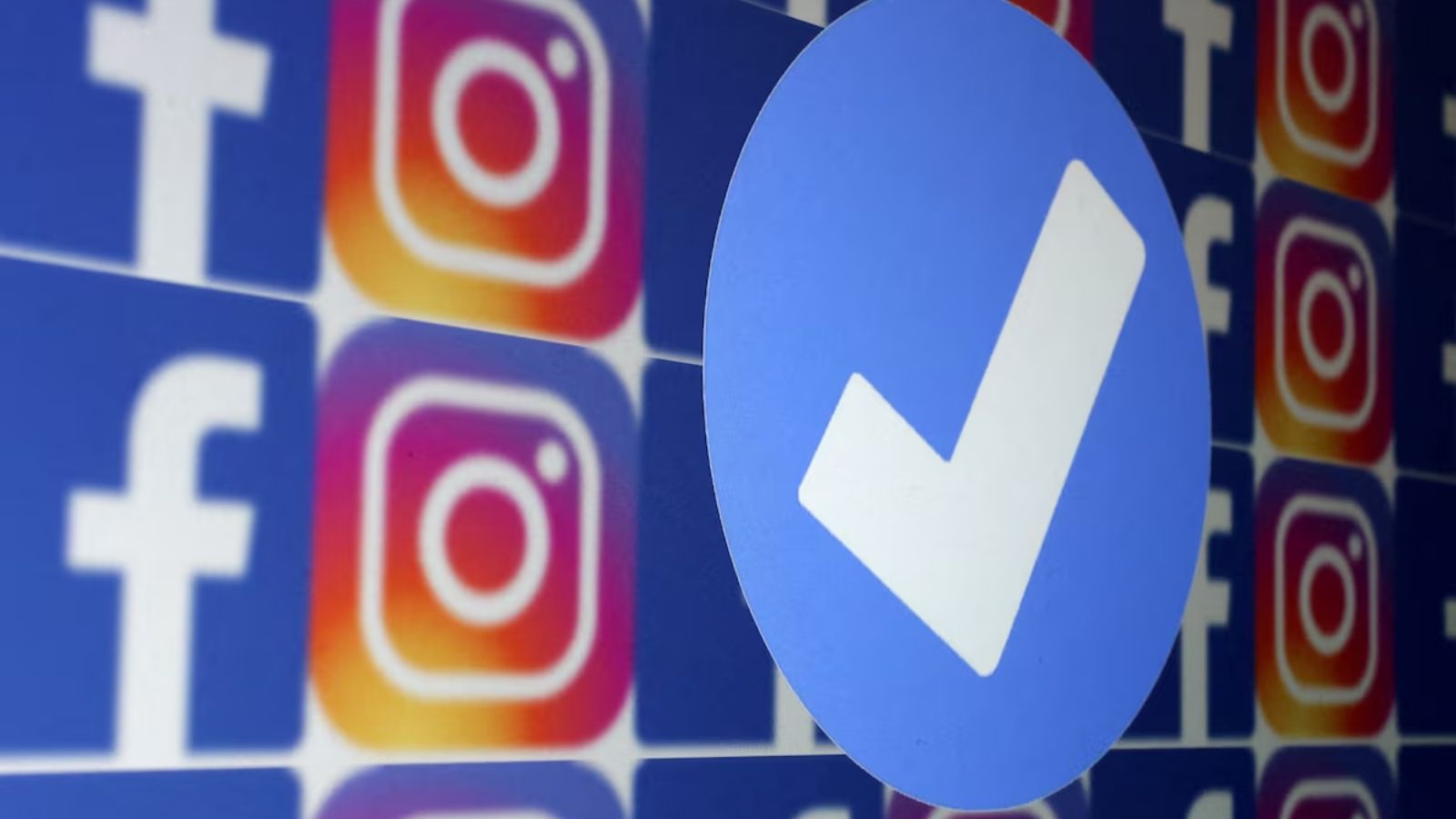 EU tells Instagram, Facebook to change addictive features or risk fines | Technology News