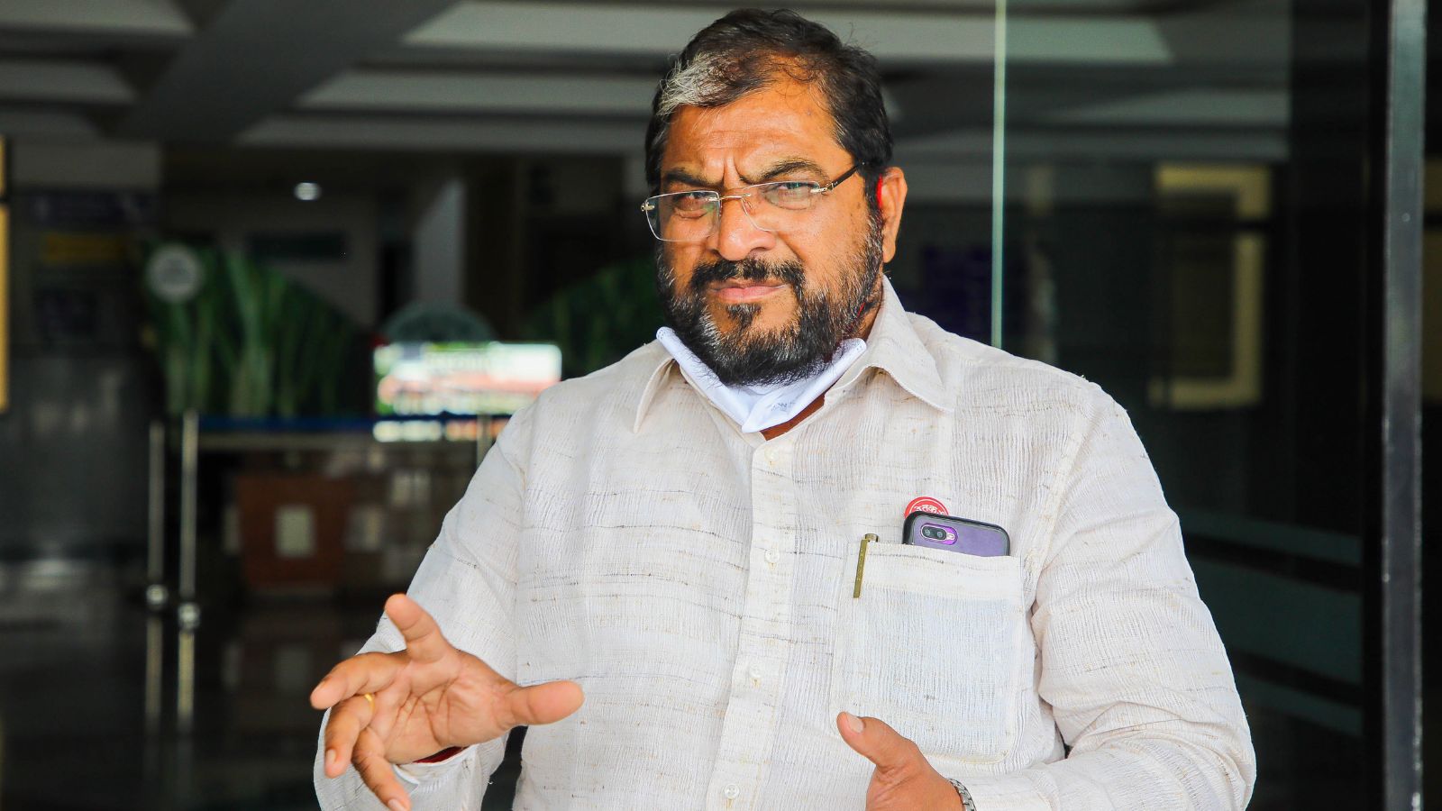 Raju Shetti, Mahadev Jankar Detained in Delhi During India-US Trade Deal Protest